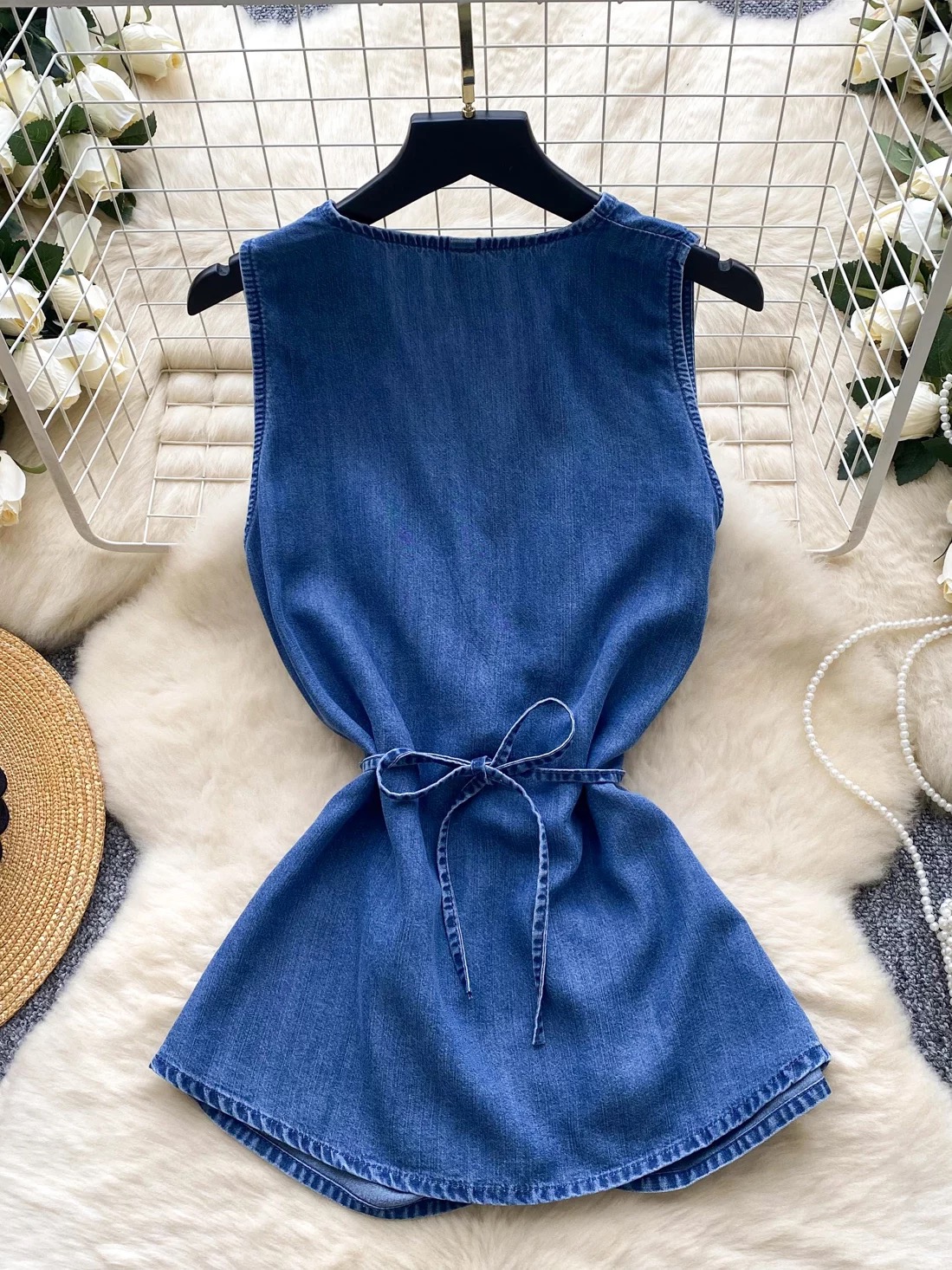 Love again top DTO119 images